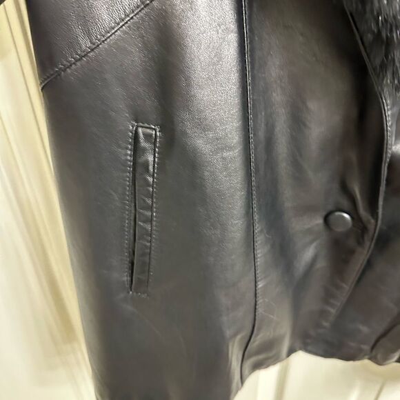 💼Lamb Nappa Leather and Fox Fur Jacket. Relaxed Fit, Stylish, Classic - Picture 12 of 16